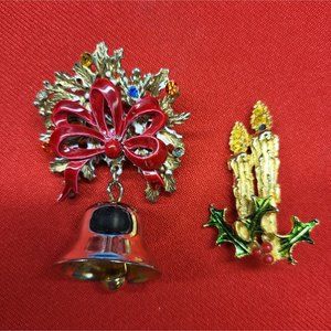 Christmas Pins Brooch Candle Wreath & Bell Pins Set of 2